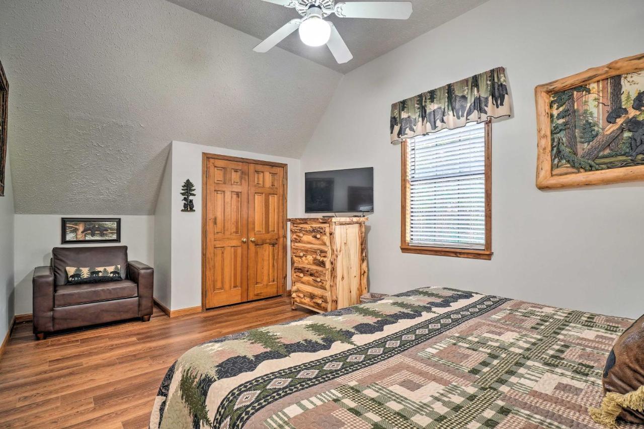 Picturesque Pigeon Forge Cabin With Mountain Views Экстерьер фото