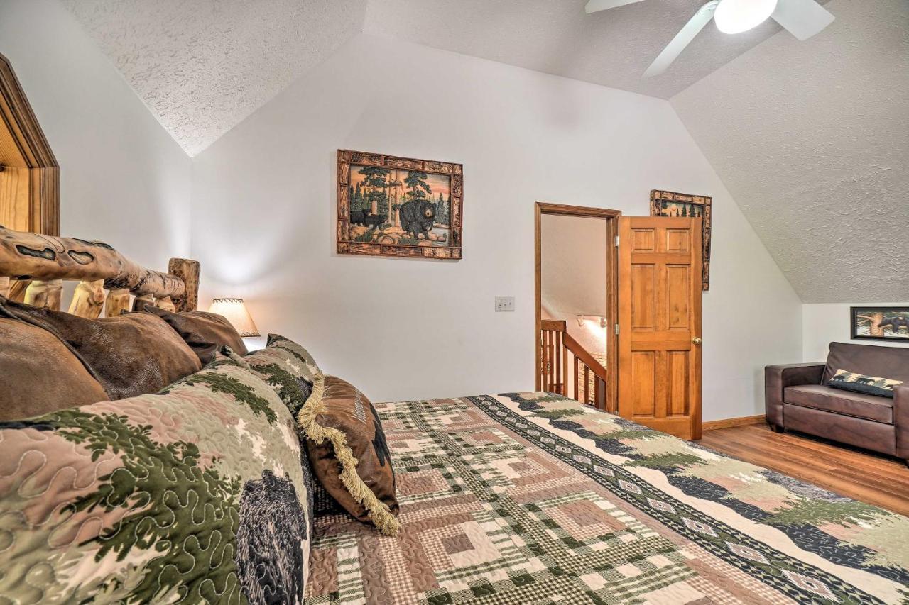 Picturesque Pigeon Forge Cabin With Mountain Views Экстерьер фото