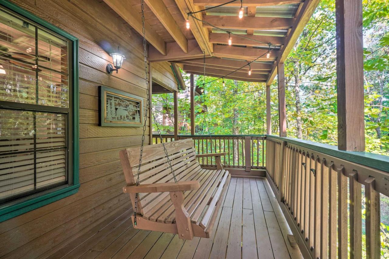 Picturesque Pigeon Forge Cabin With Mountain Views Экстерьер фото