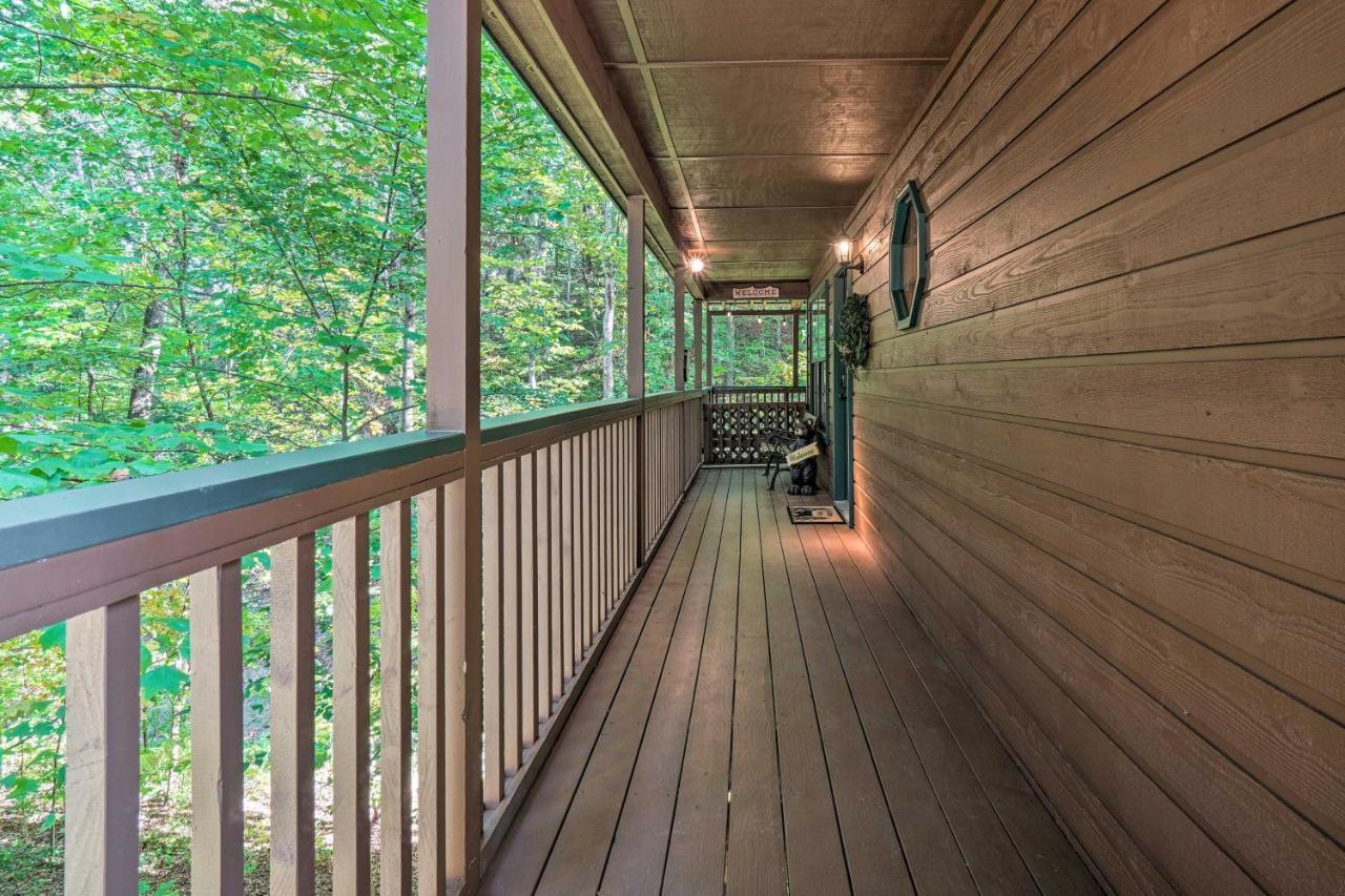 Picturesque Pigeon Forge Cabin With Mountain Views Экстерьер фото