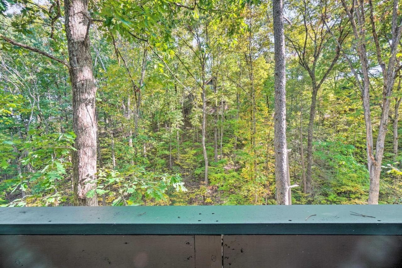 Picturesque Pigeon Forge Cabin With Mountain Views Экстерьер фото