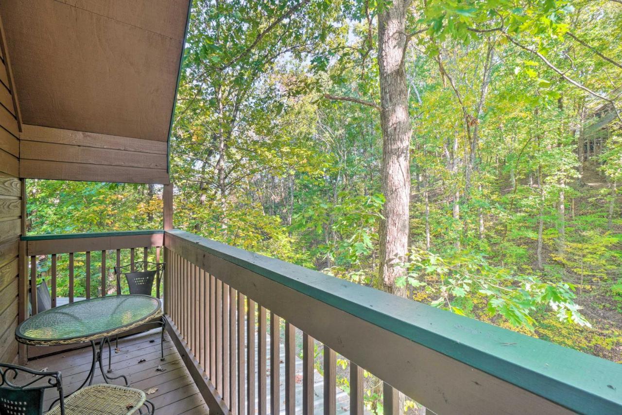 Picturesque Pigeon Forge Cabin With Mountain Views Экстерьер фото